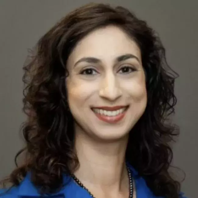 Regina Ahmad